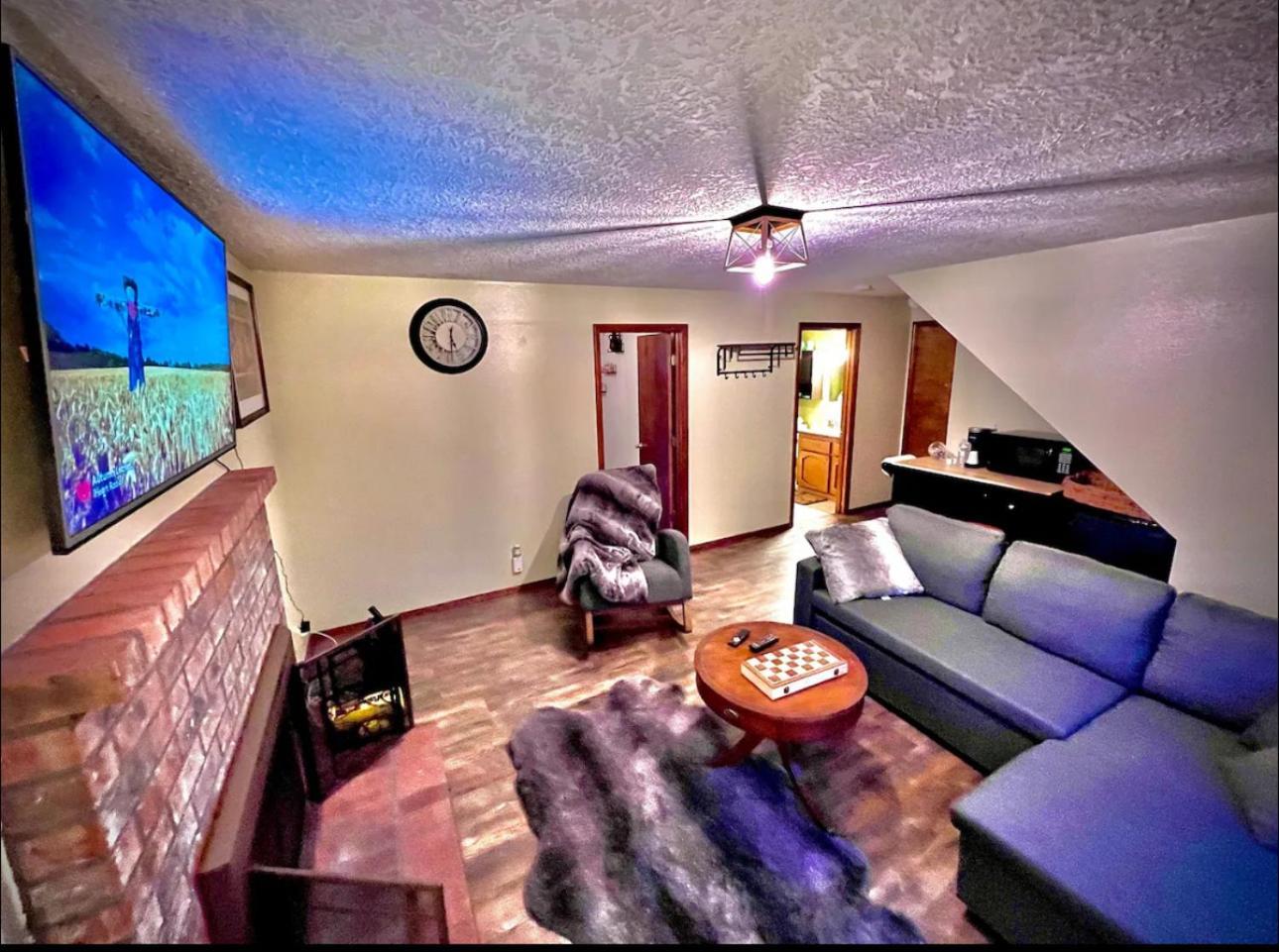 Private Level Of The House With Spa Gresham Dış mekan fotoğraf
